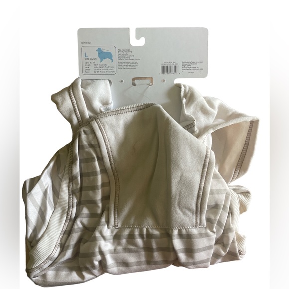 Boots & Barkley Pet Apparel 1 Large Hoodie - Picture 3 of 4